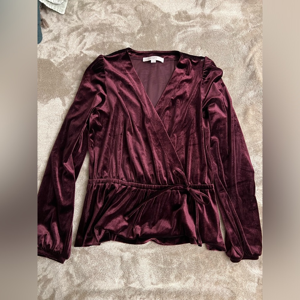 Velvet wine top